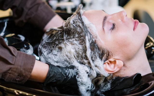 Takumi Ritual – 105 Minuten Premium Head Spa